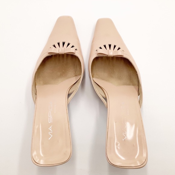 {ViaSpiga} Slip On Mules - Picture 3 of 6